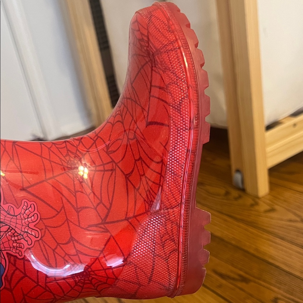 Primark Red Spider-Man Rain Boots - Picture 5 of 15
